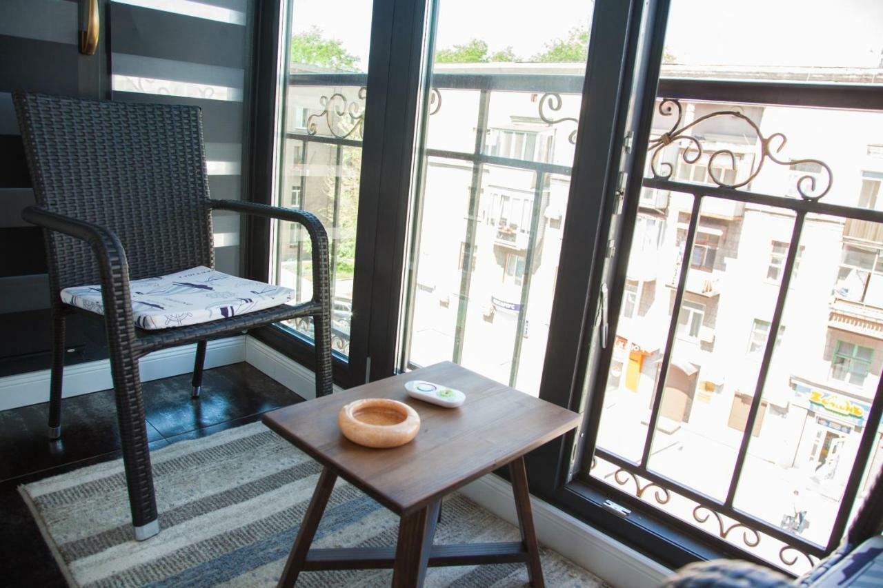 Vip Apartment On Lobanovskogo 19 Street Zaporizhia Esterno foto