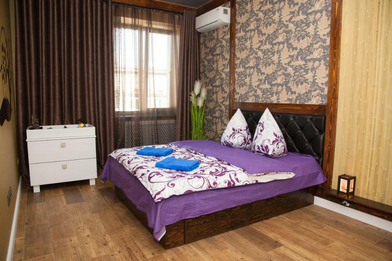 Vip Apartment On Lobanovskogo 19 Street Zaporizhia Esterno foto